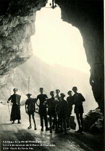 COLO JEUNE FRANCE 1954 route du Pas du Frou